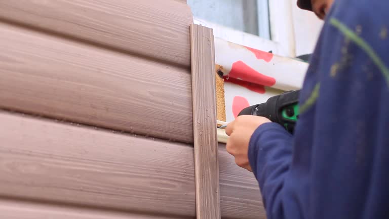 Best Custom Trim and Detailing for Siding  in Woodville, TX